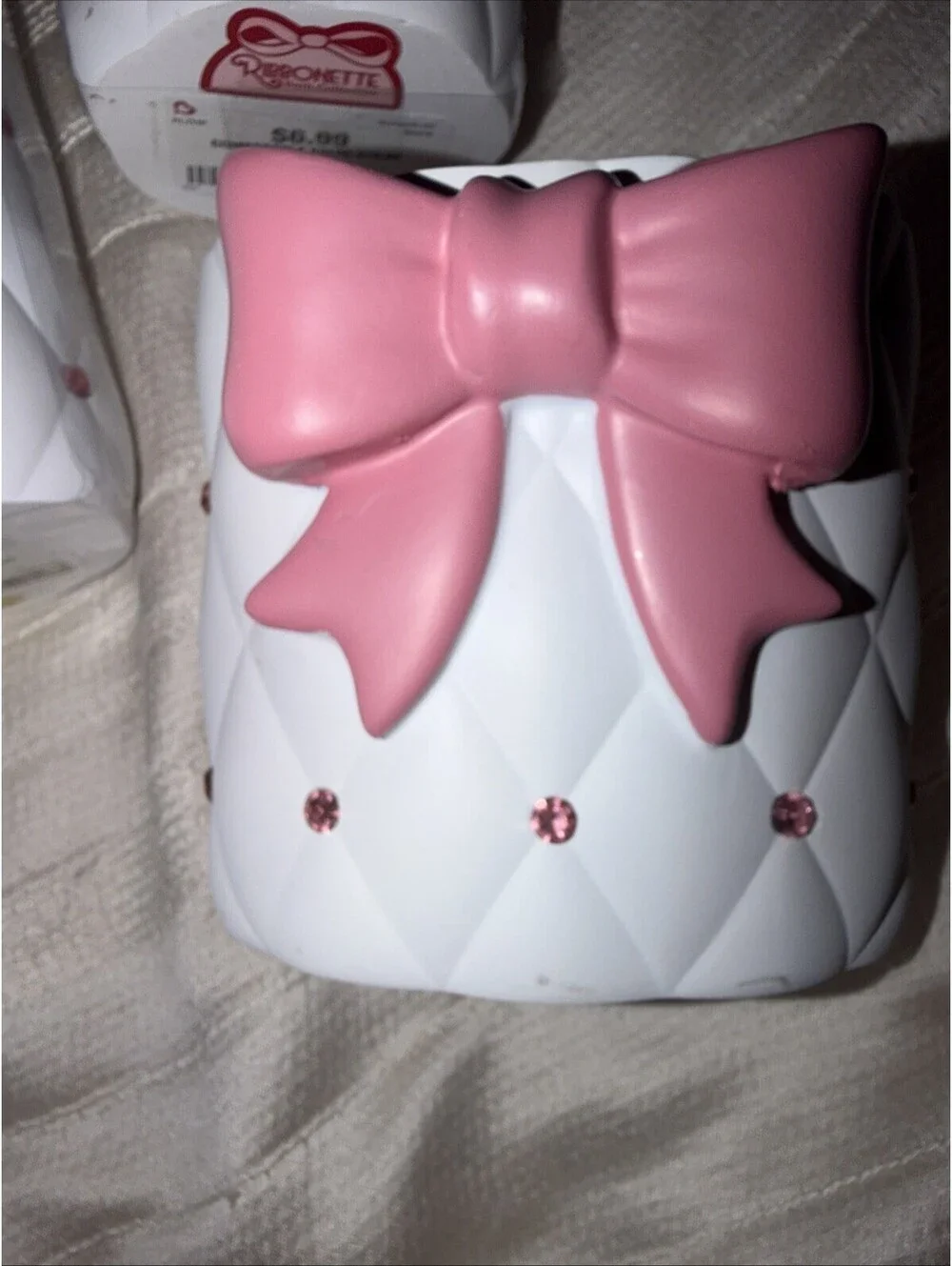Pink bow W/ Diamonds bathroom set Two Soap Dispensers And A Toothbrush Holder